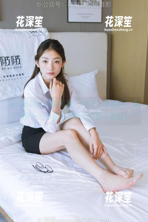 BoBoSocks袜啵啵-小甜豆 BoBoSocks袜啵啵 - 黑丝,有点厚,有点梦——小甜豆最新图集的小插曲!