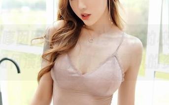 Feilin嗲囡囡 - SiByl李思宁的校服：看她如何演绎‘偷懒’学霸风的资源