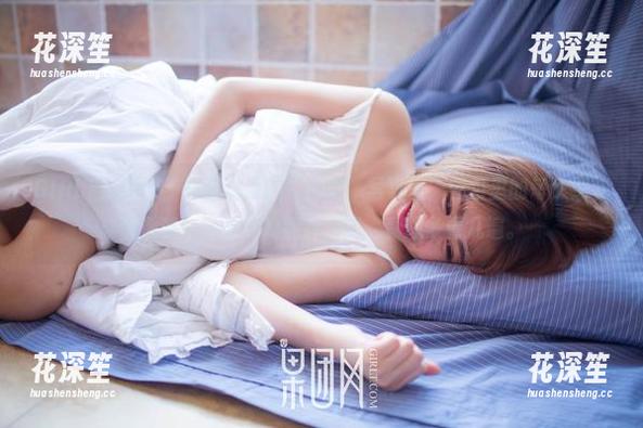 GIRLT果团网 - 在裴希西的“御姐”写真里，图包里的每个细节都透着一股淡淡的魅惑，啊，真想多看几遍。