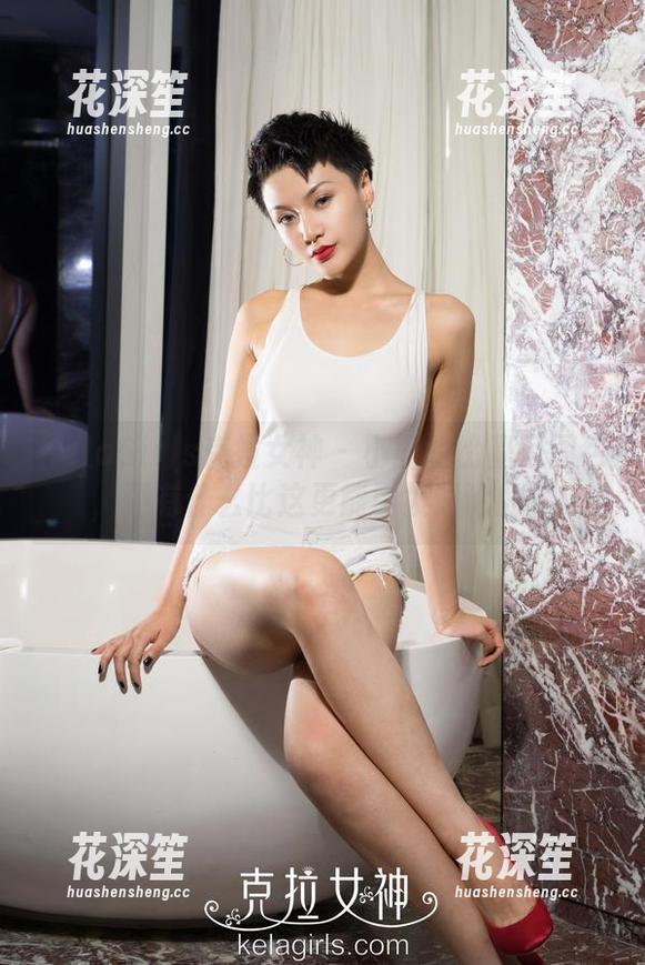 KelaGirls克拉女神-小鹿 KelaGirls克拉女神 - 小鹿的比基尼图包,还有什么比这更能引发讨论的?