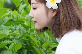 MiStar魅妍社 - 游历虽远，杨漫妮的写真一键唤醒旅行欲望！