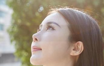 MiiTao蜜桃社 - Lra的女王图集在线，敢来挑战她的权威吗？