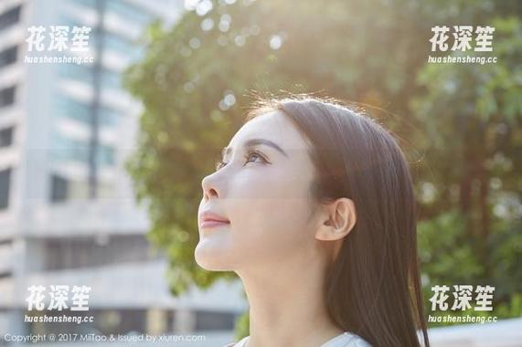 MiiTao蜜桃社-Lra MiiTao蜜桃社 - Lra的女王图集在线,敢来挑战她的权威吗?