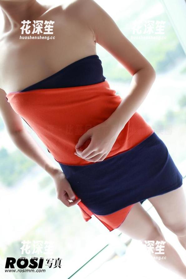 ROSI写真-小莉 ROSI写真 - 比基尼季节到,小莉的美图更新,让你眼前一亮!