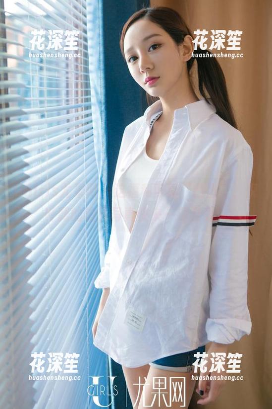 UGirls尤果网 - 这福利可真“凸出”，倪叶腾的油亮写真快来一探究竟！