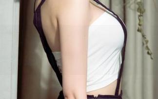 UGirls尤果网 - 这组修女套图，光是想象孟思雨的姿态就让我心里小鹿乱撞了。
