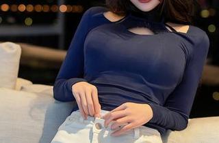 XINGYAN星颜社 - 一起来看看唐思琪的天台合集：这里风景不错，偶尔还要看鸽子约会！