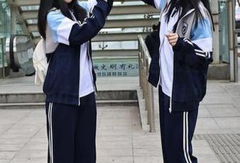 Xiuren秀人网 - 一言不合就变身修女，夏可馨amii最新写真集真抽风啊！
