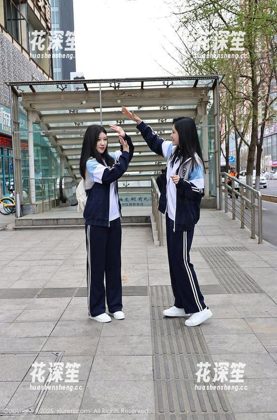 Xiuren秀人网-夏可馨amii Xiuren秀人网 - 一言不合就变身修女,夏可馨amii最新写真集真抽风啊!