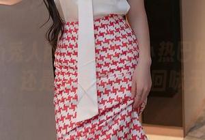 Xiuren秀人网 - 我是为小热巴的水手服惊艳，还是这写真让人回味无穷？