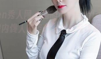 Xiuren秀人网 - 她的小甜angle心拼盘，私房内馋人的姿态，全都是释放不了的甜。