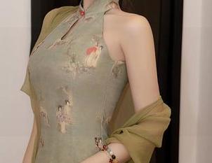 Xiuren秀人网 - 在线揭图，果儿victoria的JK图集，强烈建议安排定期观摩，配备手边零食更佳哦！