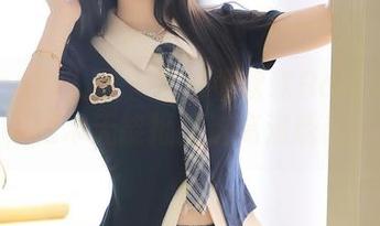 Xiuren秀人网 - 轻松看软软Roro的黑白，根本无能抵挡这高清诱惑。