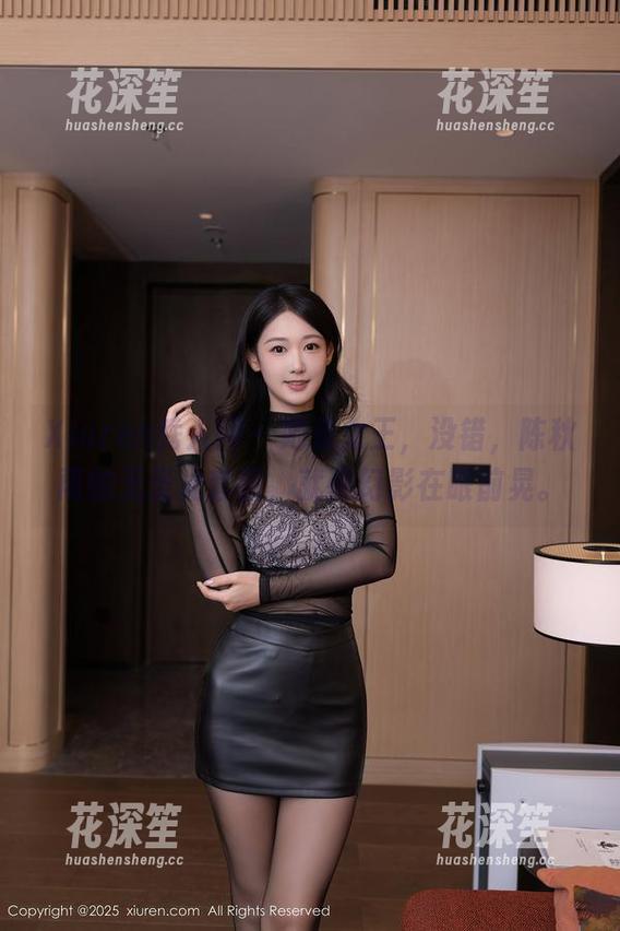 Xiuren秀人网 - 她是女王，没错，陈秋雨的无圣光套图，就像幻影在眼前晃。