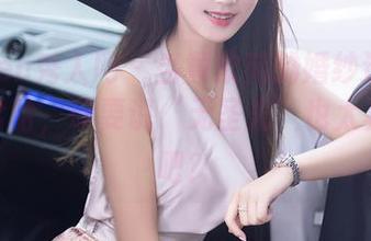 Xiuren秀人网 - 当黄歆苑的婚纱遇上美图，哈哈，硬要说‘无圣光’也太真实了吧？