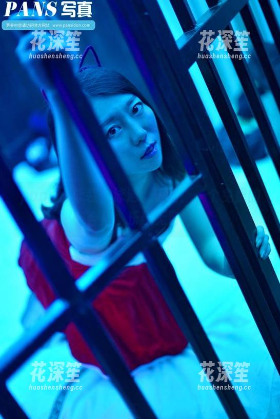 pans - 泳装、泳池、饭团：一个免费的合集，乐趣无穷！