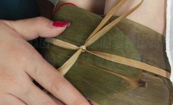 丽柜 - 甜心图包：安娜的眼神比我每周都要多的零食还要让人期待