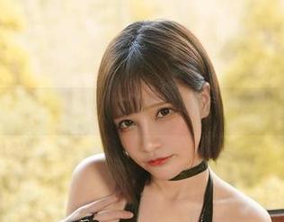 千夜未来，白色画面背后的福利，有点意思