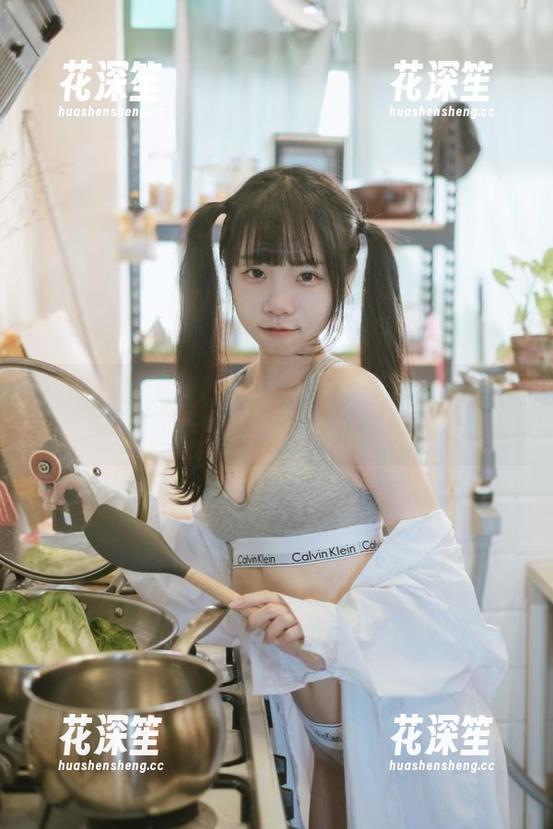 可可小白兔 私拍图包:谁说兔女郎就不能是可可小白兔?这货色也太绝了!