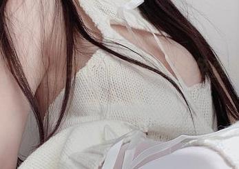 和服的诱惑：失眠小宁超美的免费照片等你来瞧！