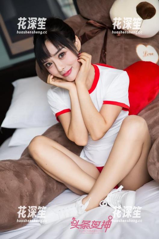 头条女神 - 哟，易阳又来了！最新图片展示超级碗杯健身辣妹，运动与美的完美结合？
