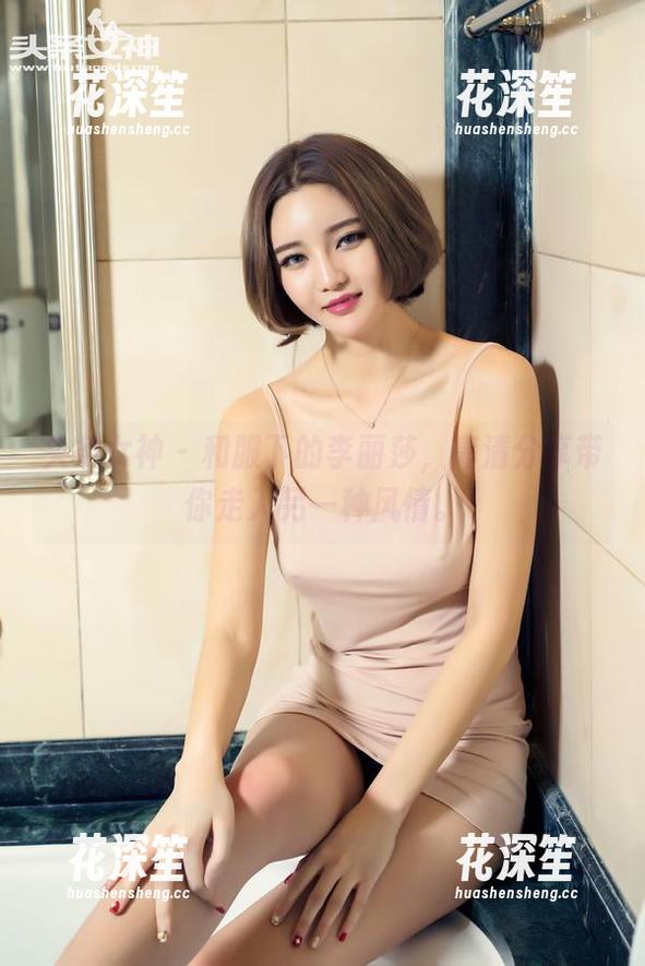 头条女神-李丽莎 头条女神 - 和服下的李丽莎,高清分享带你走入另一种风情。