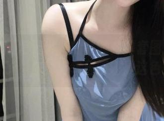 微密圈 - 精选奔跑的晶骡儿的套图：蓝色裙子，你的新邻居刚好是这色！