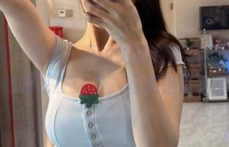 微密圈 - 在线，不讨论豹纹带尾巴合集，小玉吃果冻在这里，问题是爱不爱看？