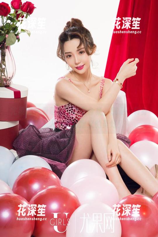 尤果网 - 看萌萌换泳衣合集，随便一转身都是人类无法定义的美好！