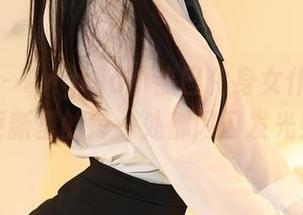 尤蜜荟 - Angela小热巴化身女仆，原图更新里的每一处都闪闪发光！