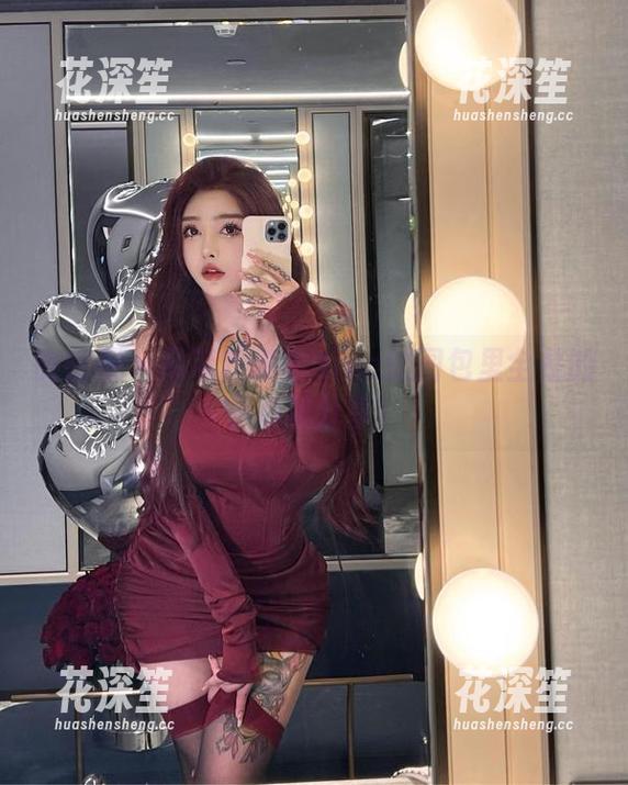希希Gina 微密圈 - 吊带?希希Gina的图包里全是的小心机分享!
