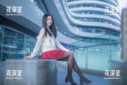 希希_啾 这里有希希_啾的旗袍,和原图里的碧蓝航线,图集超值得一看