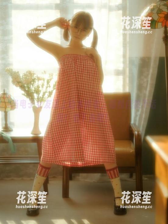 幼水铃衣 当电子女友遇上幼水铃衣,福利自然不话别!看下去吧!