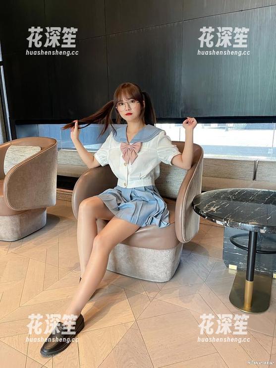 张思允 微密圈 - 张思允的白色主题写真集令人难以抗拒,不下载也难以自拔啊!