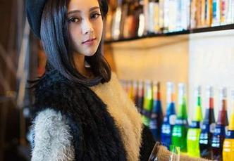 推女神 - 都说博主懒，但AZHUA学姐的美图动画闪现，下载走起！