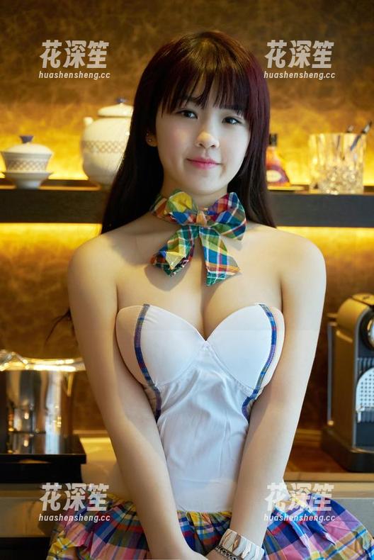推女郎-王馨瑶 推女郎 - 看,王馨瑶的职业装,竟然能让人想起那年夏天的那个她,原图了解一下!
