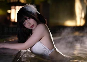看，这就是末夜787美腿的照片，铃铛声响起来了没？