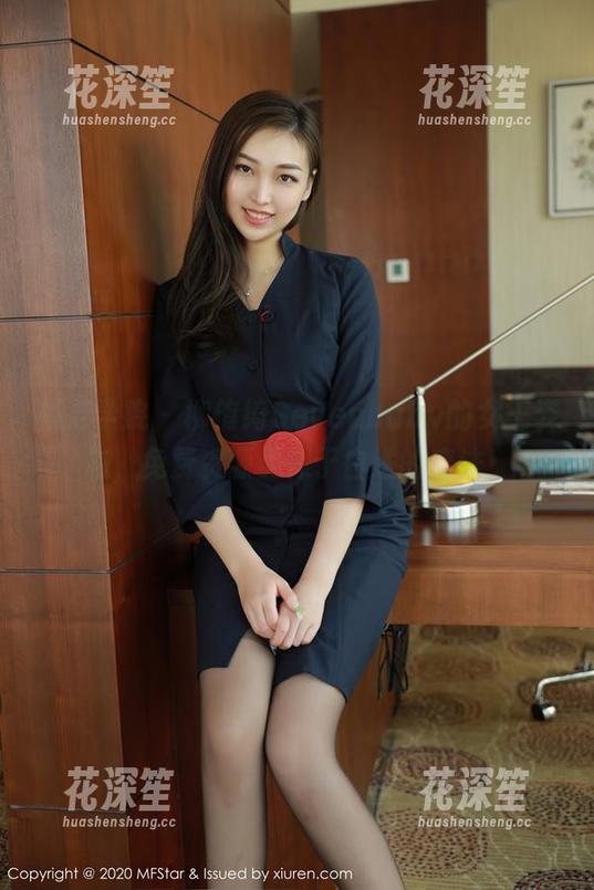 模范学院 - 柳侑绮Sevenbaby的女王姿态，免费资源类似于白送的魔法！