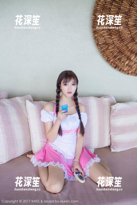 爱蜜社 - 张思允的修女图集：超乎想象的神圣与疯狂