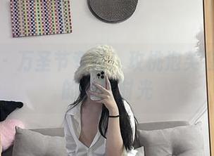 微密圈 - 万圣节专属！玫桃泡芙在私拍里的捣蛋时光