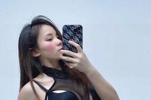 微密圈 - 开启禅雨儿Lynne的私房图包，温柔中夹杂着几分俏皮，怎么能婉拒呢？
