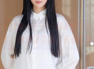 秀人网 - 想象一下——伍晓丽Shirley秘书全套，别说这姿态，光看就够了。