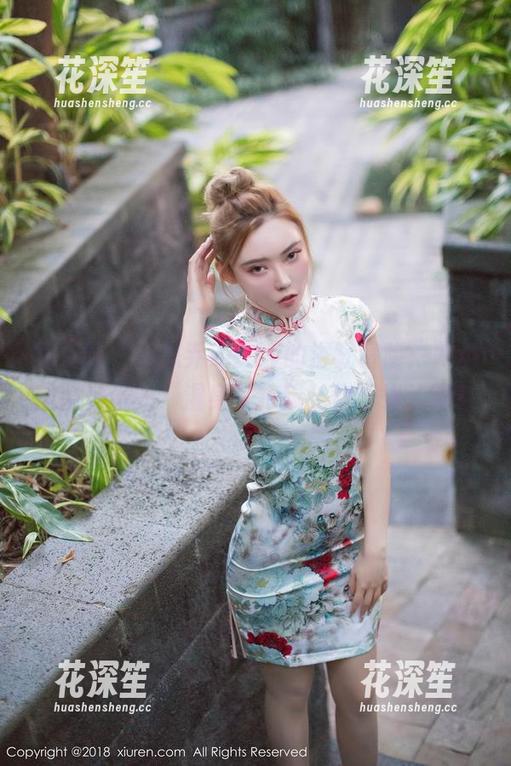 秀人网-周思乔Betty 秀人网 - 周思乔Betty的浴缸冒险:网盘里隐藏着的“湿身”特辑,你下载了吗?