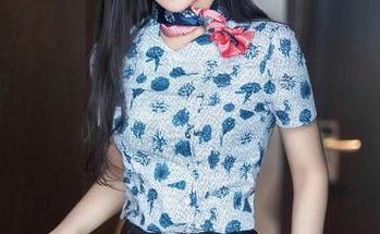 秀人网 - 连体衣大变身！奶油妹妹展示图库中的身材密码！