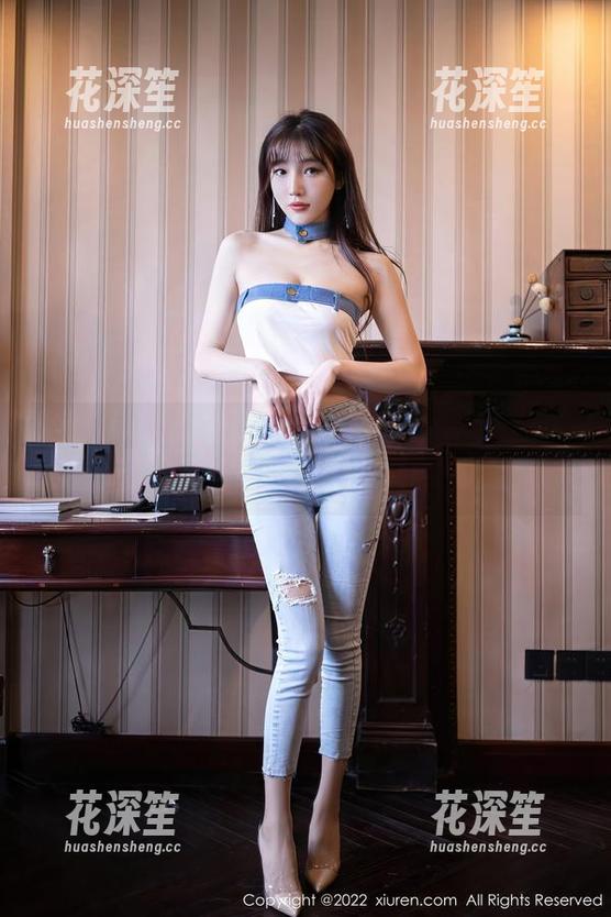 秀人网 - 自拍几何学：安琪揭示高清背后的下载密码！