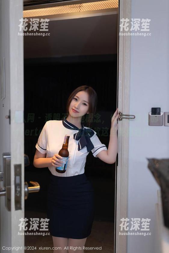 秀人网-小紫儿 秀人网 - 透明不止是概念,也是小紫儿的offerte,希望你们喜欢这些免费照片!