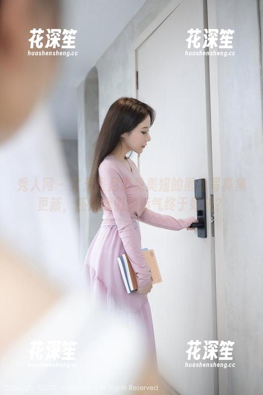 秀人网-月野兔美妞 秀人网 - 这只是月野兔美妞的黑丝写真集更新,还是我们的运气终于好转?