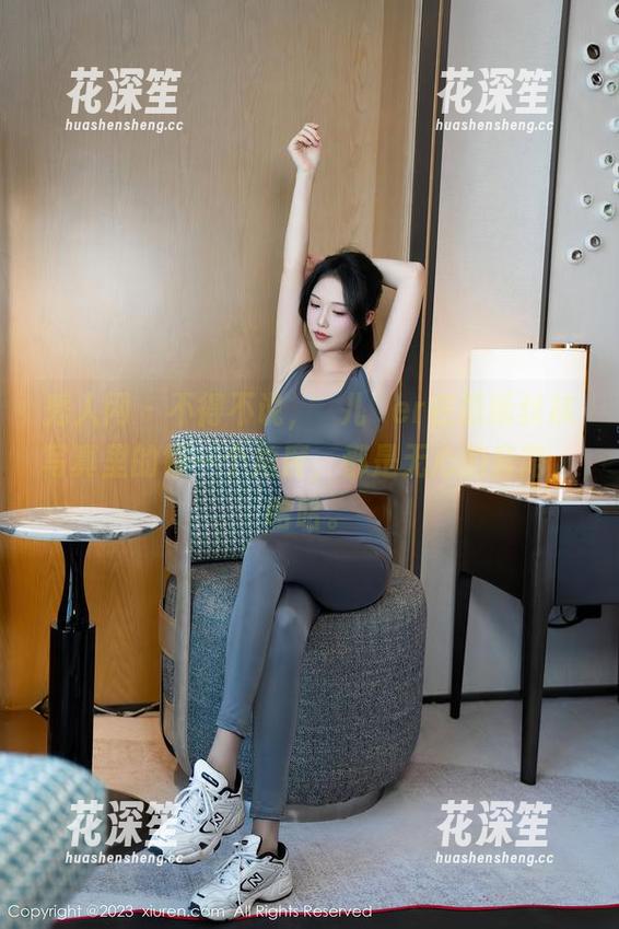 秀人网-玥儿玥er 秀人网 - 不得不说,玥儿玥er在最新丝袜写真里的每一个角度,都是无心的套路,哈哈。