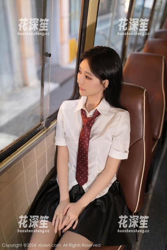 秀人网-陆萱萱cecillia 秀人网 - 陆萱萱cecillia的连衣裙绽放同色调的原图,图包?有些小心思哦