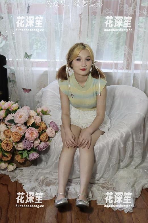 绮梦摄影 - 不想炫耀，但是aubrey的婚纱写真让我想把整个屏幕都变成她的壁纸。